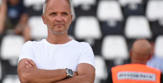 Jarábek abdikoval na post trénera Spartaka Trnava