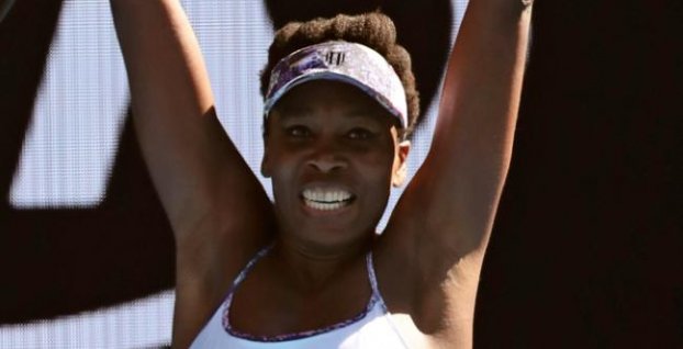 Australian Open: Vo finále ženskej dvojhry Serena proti Venus Williamsovej