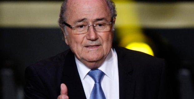 Blatter požaduje prísnejšie tresty za rasizmus