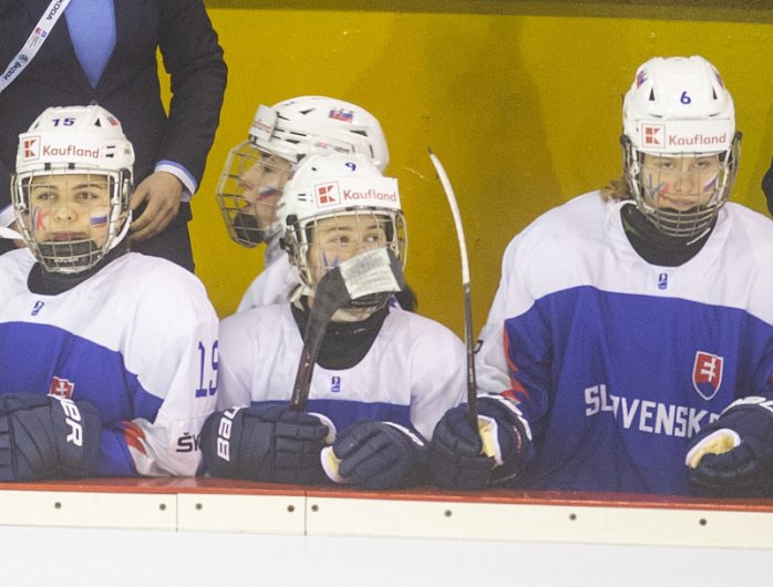 Slovenské hokejistky do 18 rokov