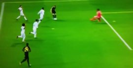 VIDEO: Keylor Navas hrdinom Realu Madrid. V 71. minúte špičkami prstov vychytal Kaneovi gólovú tutovku
