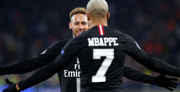 Neymar a Kylian Mbappe