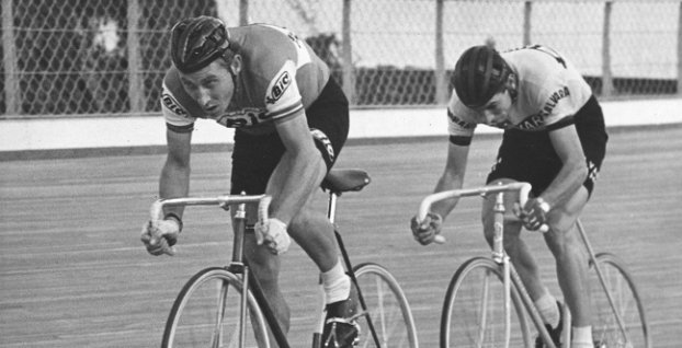 Jacques Anquetil (vľavo) a Felice Gimondi
