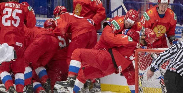 Ruskí hokejoví mladíci