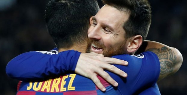 Luis Suarez a Lionel Messi