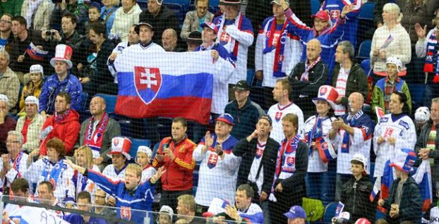 slovenskí hokejoví fanúšikovia