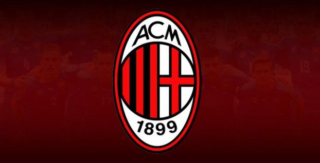 Nová éra v Miláne: AC chce angažovať hviezdneho trénera