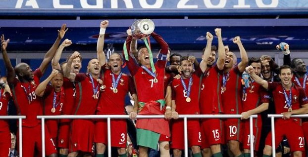 Portugalsko si titul majstra Európy zaslúžilo, preto ho získalo! 