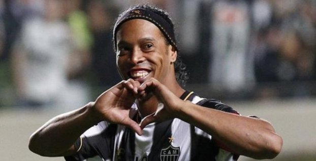 Ktoré tímy Ronaldinho odmietol počas svojej kariéry?
