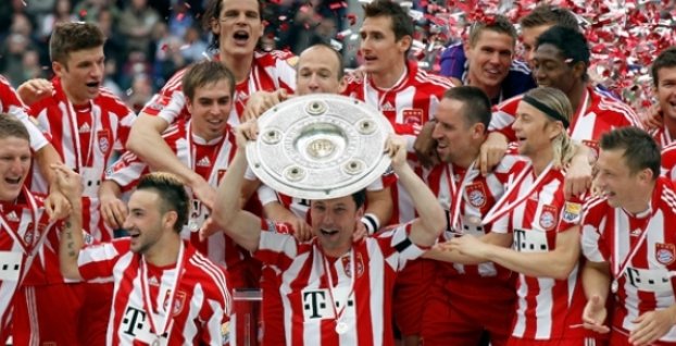 1. Bundesliga: Bayern Mníchov majstrom Nemecka, Šestákov Bochum zostupuje