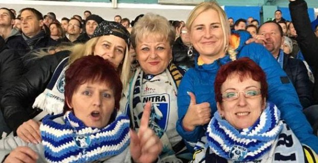 Hokejová rarita na Slovensku. Nitrianski hokejisti majú svoj vlastný ženský fanklub (Rozhovor) 