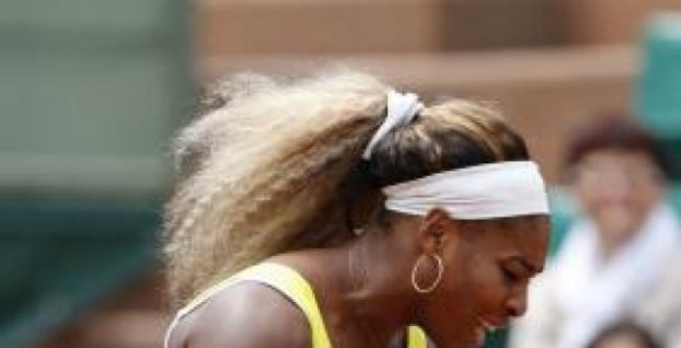 Tenis-Roland: Serena Williamsová neobháji titul,v 2.kole prehrala s Muguruzovou