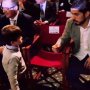 VIDEO: Luis Suarez vtipkoval so synom Lionela Messiho na ceremónii odovzdávania Zlatej kopačky