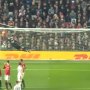 VIDEO: Fantastický gól z priameho kopu hráča Burnley. De Gea sa naťahoval márne