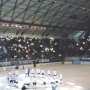 VIDEO: Popradské tribúny po triumfe nad Košicami ožili. Spolu s hráčmi si fanúšikovia zaspievali Tichú noc