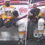 VIDEO: Subban rozčúlený na trestnej lavici zlomil hokejku. Potom upokojoval vystrašeného pracovníka