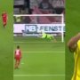 VIDEO: Parádny gól Emreho Cana pri premiére v drese Dortmundu